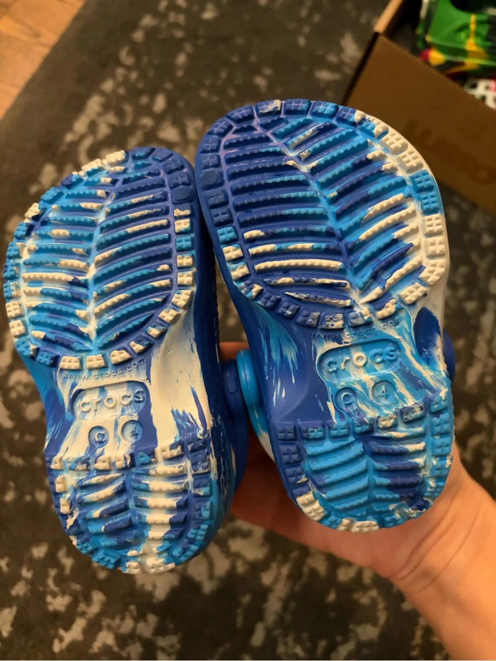 CROCS Baby C4 Blue and White Swirl Clog Sandals